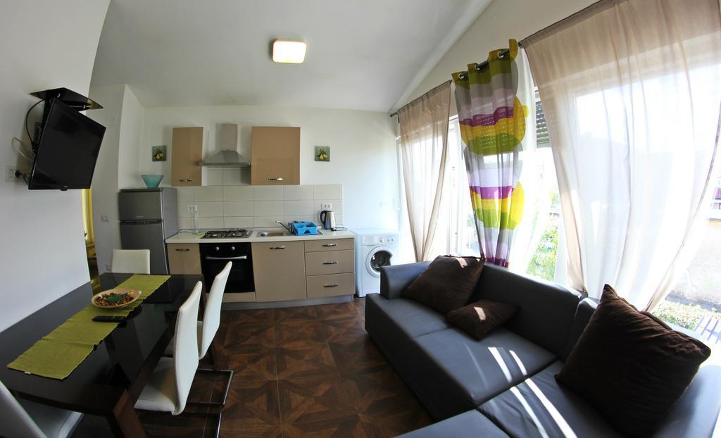 Apartments Neno Umag Exterior foto